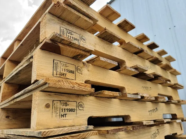 Heat-Treated Pallets